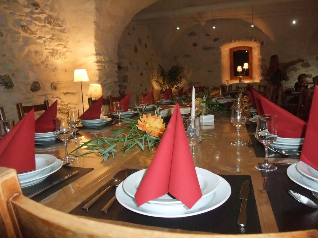 Le Domaine Du Grand Cellier Chambres D'Hotes En Savoie Tournon Екстер'єр фото